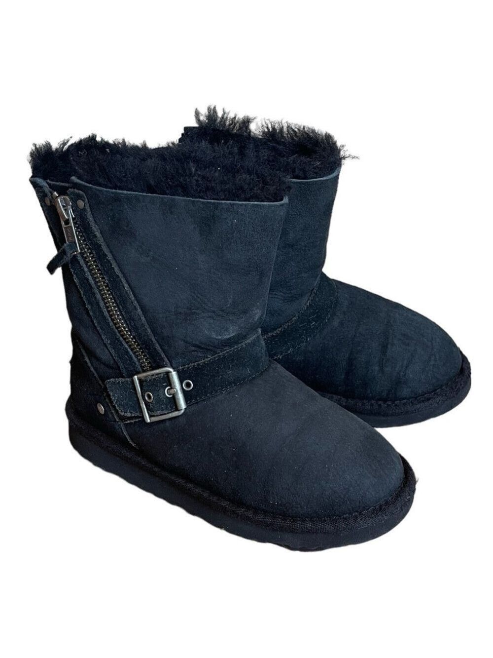 UGG Blaise boys kids black short boots zipper & buckle Sz 1 US